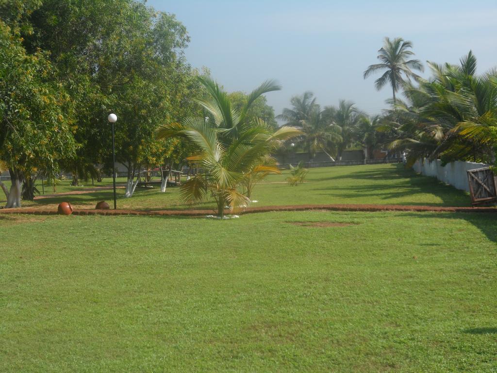 Legacy Tribe Beach Resort Prampram Extérieur photo
