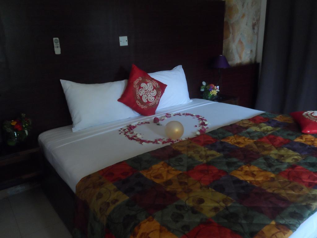 Legacy Tribe Beach Resort Prampram Extérieur photo