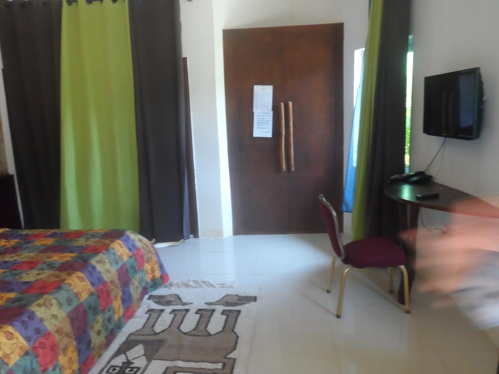 Legacy Tribe Beach Resort Prampram Extérieur photo