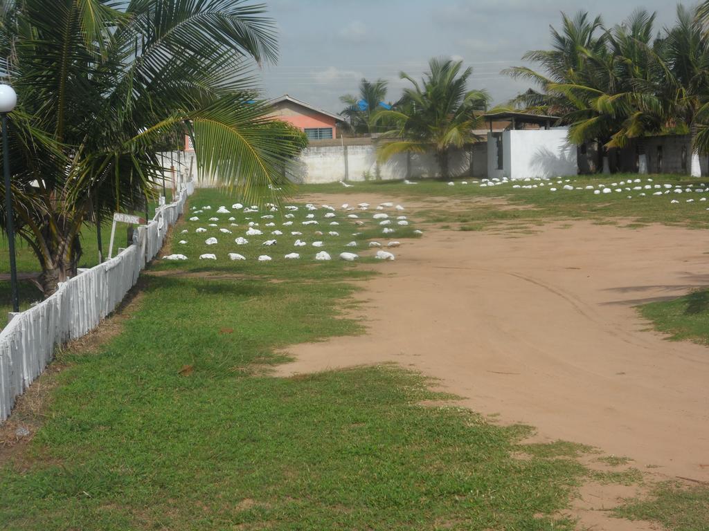 Legacy Tribe Beach Resort Prampram Extérieur photo